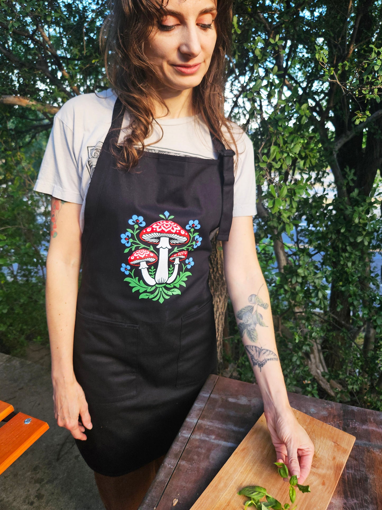 Mushroom Apron - Black