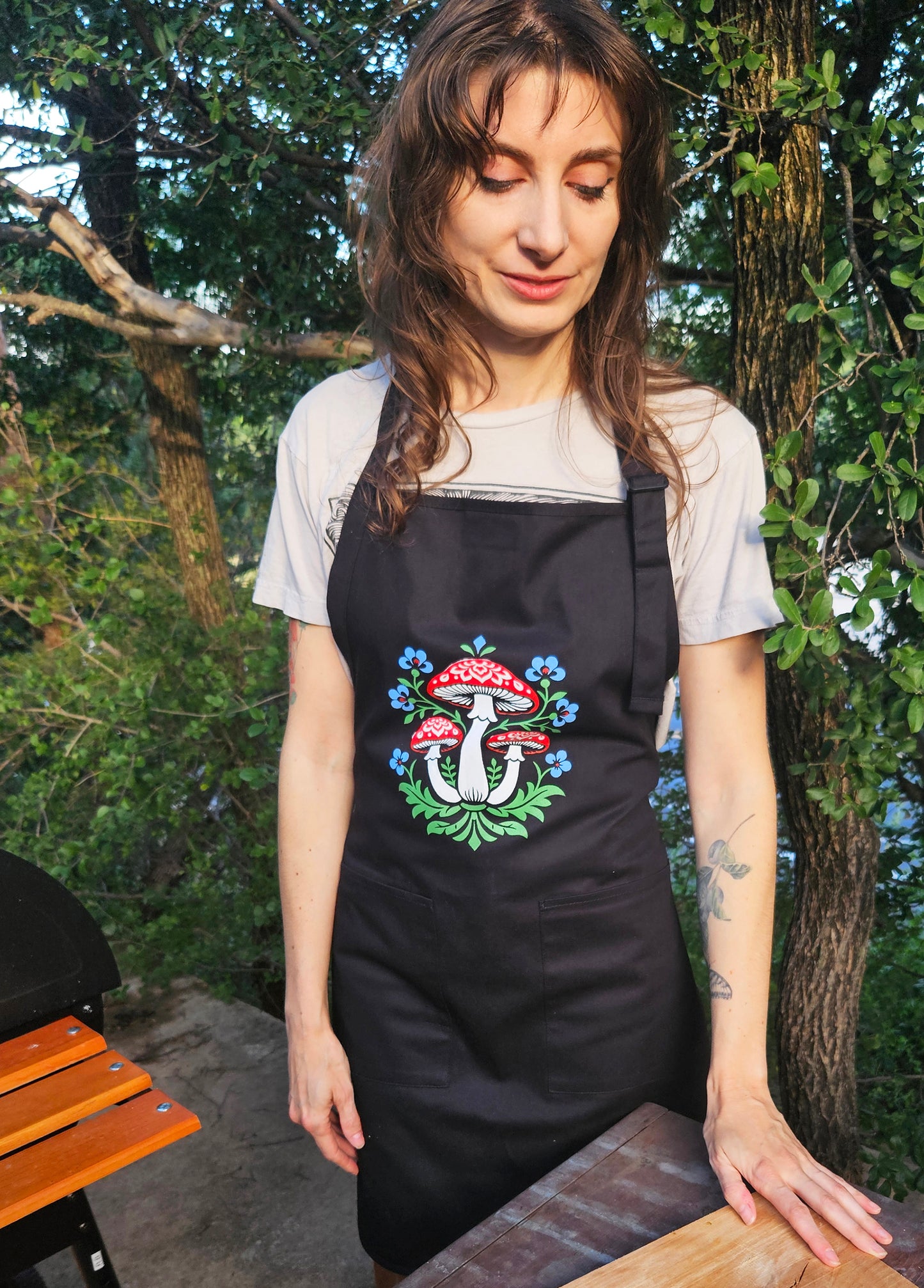 Mushroom Apron - Black